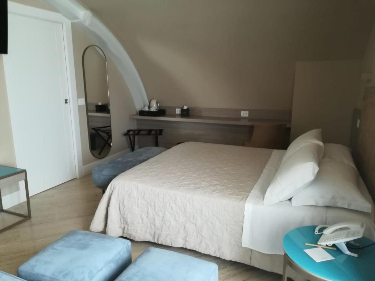 Europa Hotel Vasto Esterno foto