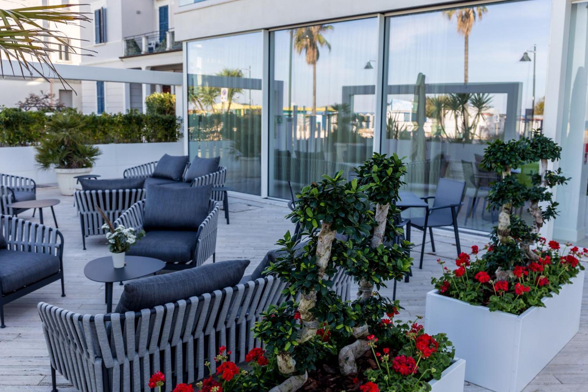 Europa Hotel Vasto Esterno foto